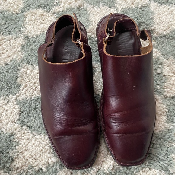 HILOS Aurora Mule in Burgundy Leather - Picture 6 of 9